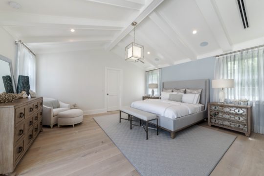 Arabian Master Bedroom by Ecclestone Homes