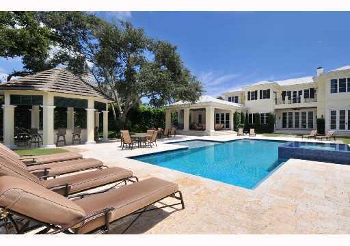 Old Harbour pool patio - ecclestone