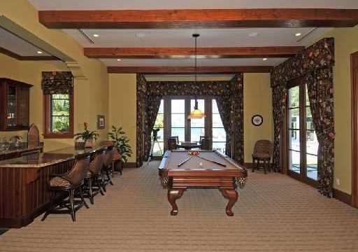old harbour billards table and game room before eccelstone renovation