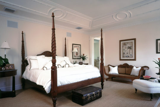 coral way master suite before Ecclestone Homes Remodel
